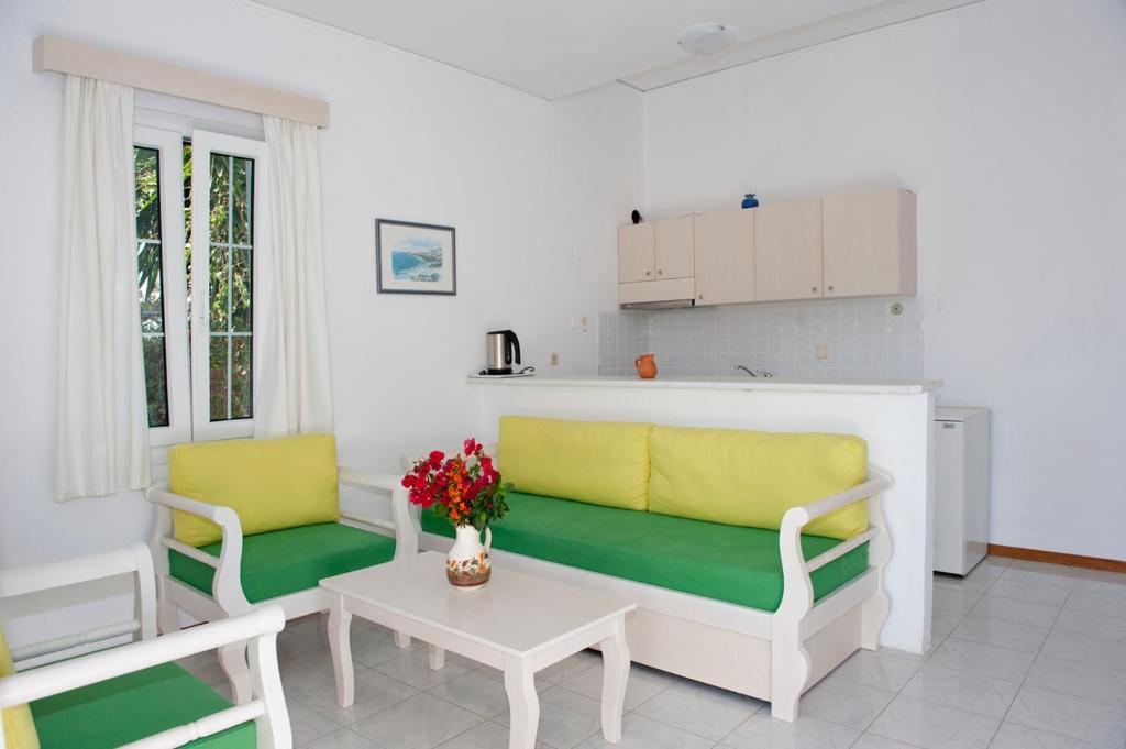 Samos Apartments Kampos Marathokampou الغرفة الصورة